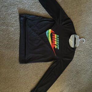 Name branded Nike black long sleeved-shirt